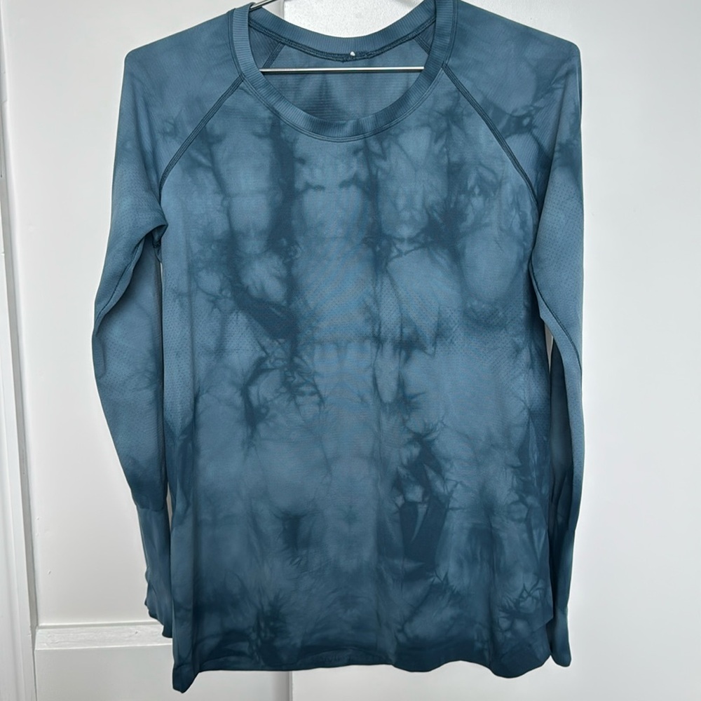 Lululemon Swiftly Tech Long Sleeve Blue Tie Dye Marble Women’s Size 12